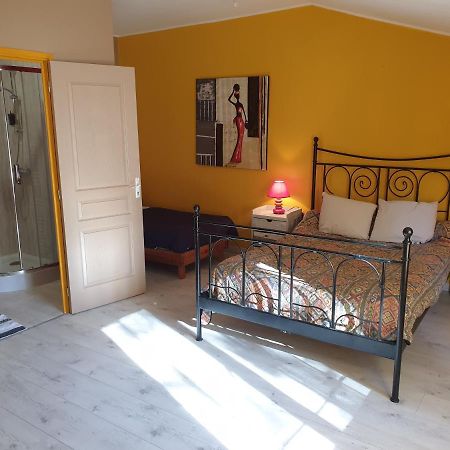 Chambre D'Hote De L'Elevage Du Lattay Les Hauts-d'Anjou Eksteriør billede