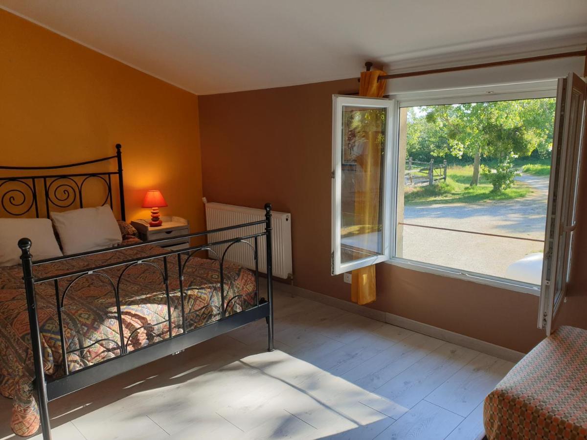 Chambre D'Hote De L'Elevage Du Lattay Les Hauts-d'Anjou Eksteriør billede